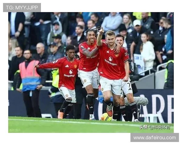 战热刺芒特或复出德里赫特缺阵 战热刺芒特或复出德里赫特缺阵