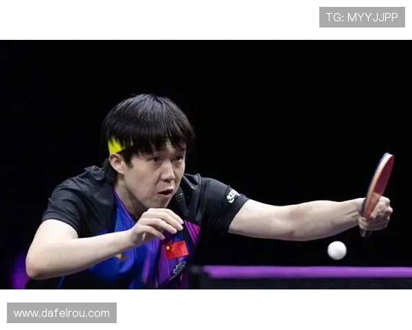 王楚钦横扫卢伟晋级三十二强